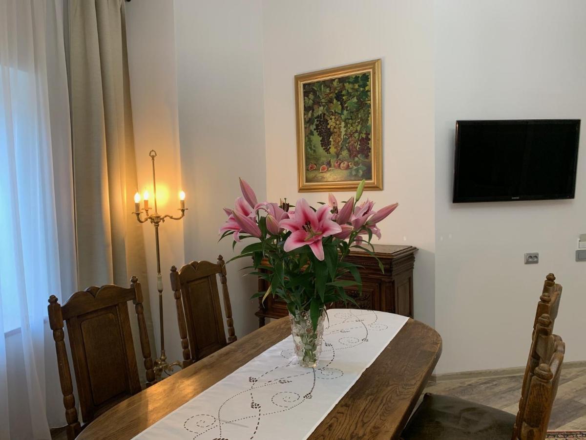Nb Apartments Riga Old Town ภายนอก รูปภาพ