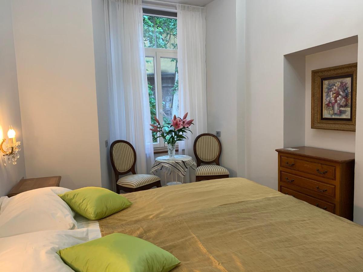 Nb Apartments Riga Old Town ภายนอก รูปภาพ